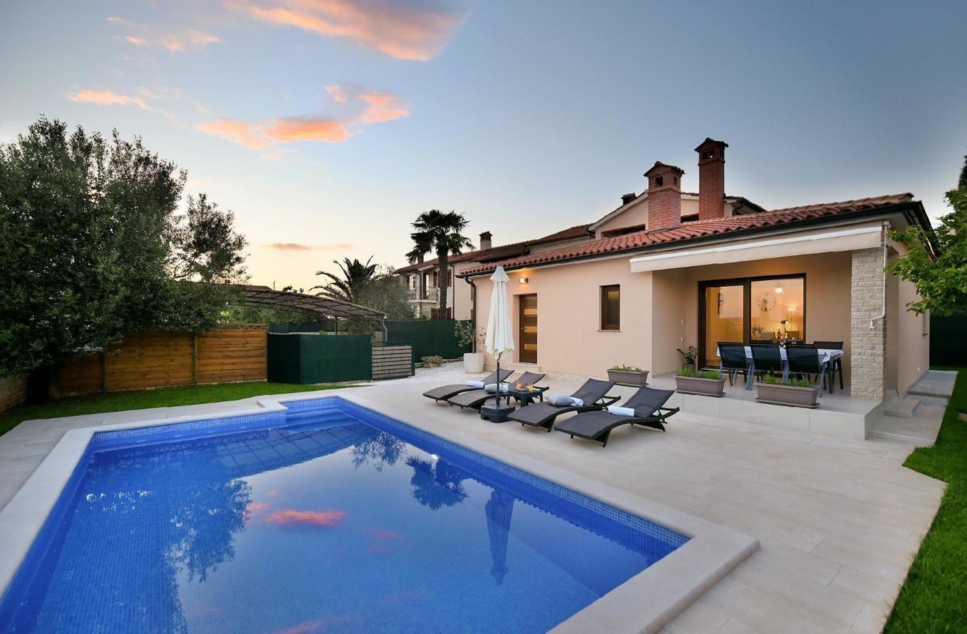 Ferienhaus Mit Privatpool Fuer 6 Personen Ca 100 Qm In Galizana, Istrien Istrische Riviera Exterior foto